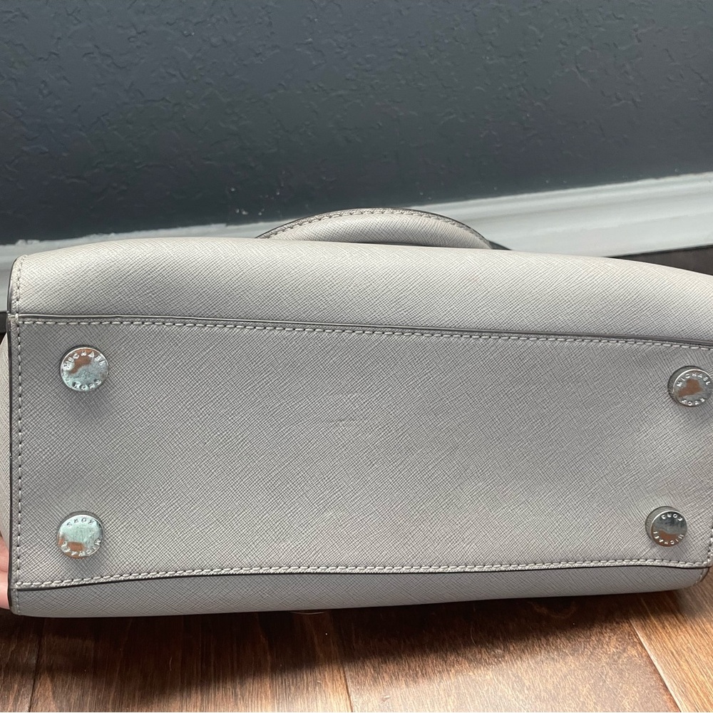 Michael Kors Gray Handbag - Picture 6 of 14